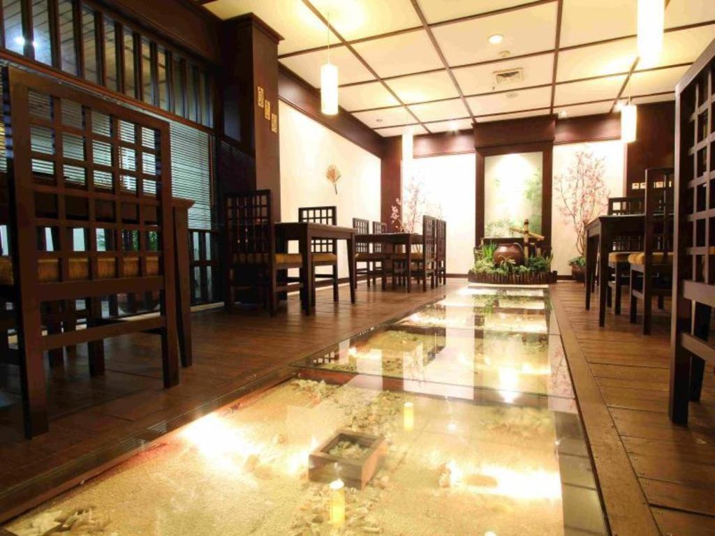 מאלאנג Regent'S Park Hotel מראה חיצוני תמונה