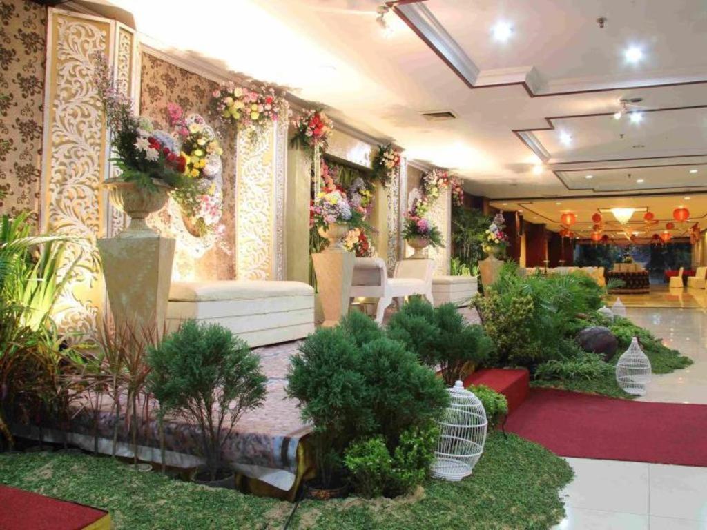 מאלאנג Regent'S Park Hotel מראה חיצוני תמונה