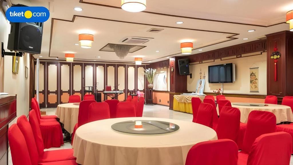 מאלאנג Regent'S Park Hotel מראה חיצוני תמונה