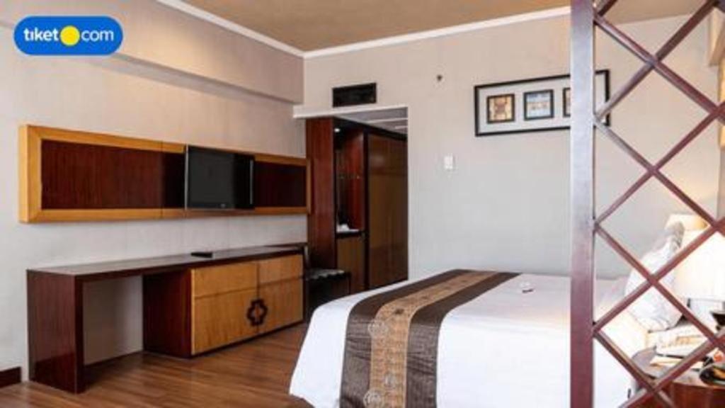 מאלאנג Regent'S Park Hotel מראה חיצוני תמונה