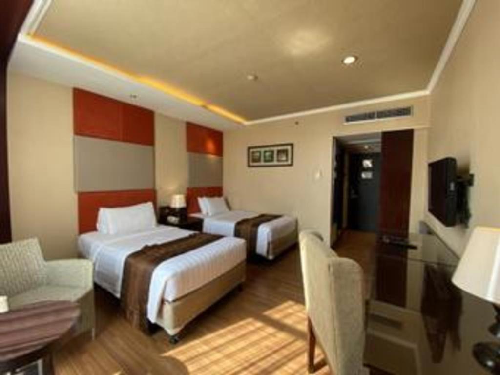 מאלאנג Regent'S Park Hotel מראה חיצוני תמונה