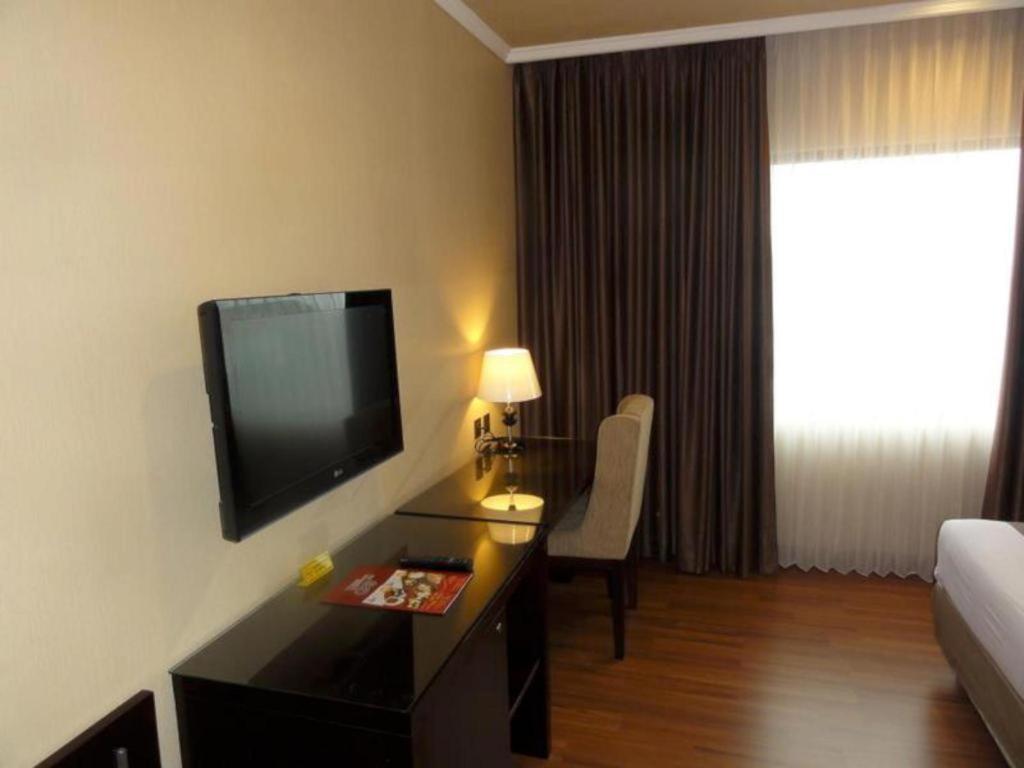 מאלאנג Regent'S Park Hotel מראה חיצוני תמונה